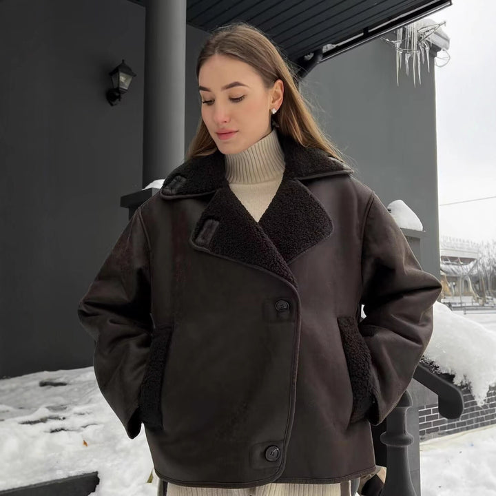 Kvinders fashionable fleecejakke med hyggelig foring Stilla