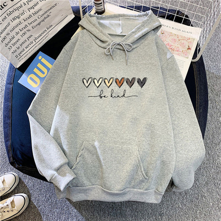 Kvinders hoodie med kreativ hjerte design Skovae