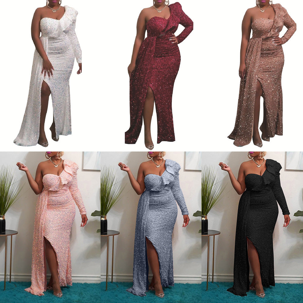 Dame Glamourøst Aftenkjole med asymmetrisk Design og glitrende Pailletter Stilla
