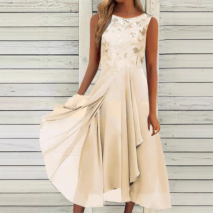 Dame uden ærmer chiffon midi kjole med broderet brystparti og asymmetrisk lag nederdel Skovae