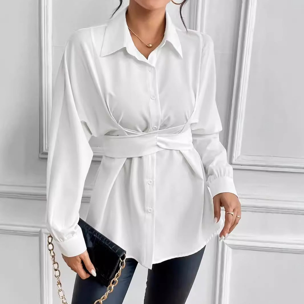 Damer elegant bluse med tætsiddende snit og moderne bælte Stilla