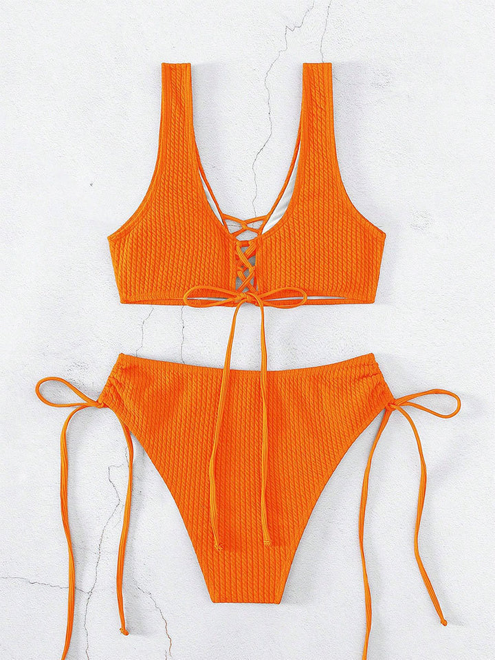 Dame Bikiniset med raffineret bindedesign og højt skåret underdel Skovae