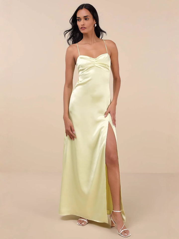 Dame Elegant Maxikjole med asymmetrisk kant og modisk split Stilla