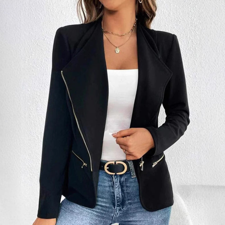 Dameblazer med asymmetrisk lynlås og elegante lommer Stilla