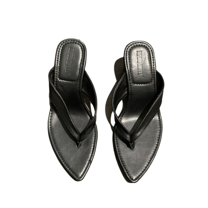 Damer Wedge-sandaler med moderne tæremellemsål og elegant remdesign Stilla