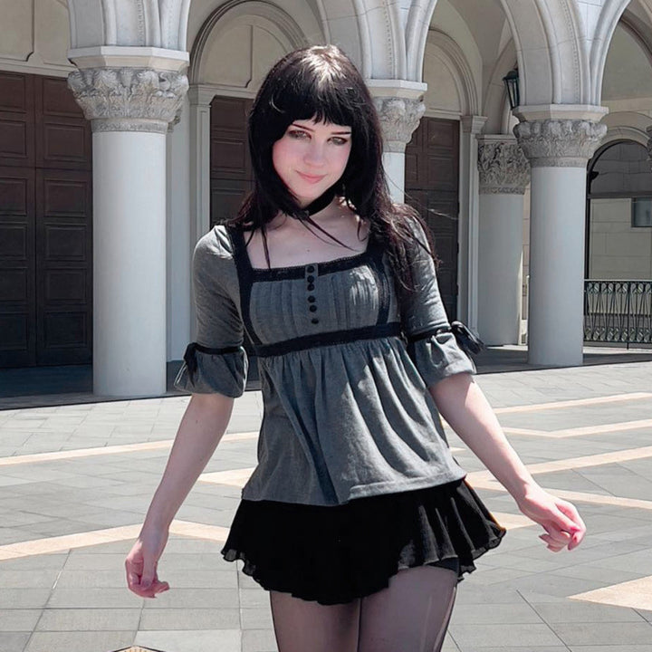 Damen Top mit Spitzenakzenten und lässigem Schnitt Skovae