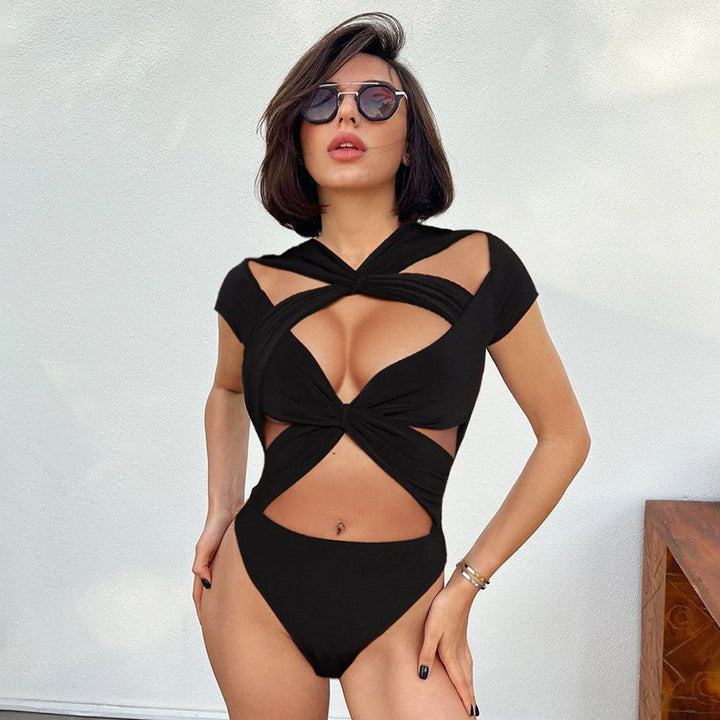 Dame Cut-Out Body med kreativt indpakningsdesign Skovae
