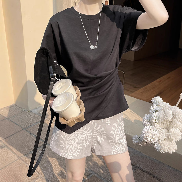 Dame moderigtige shorts med elegant blomsterprint Stilla