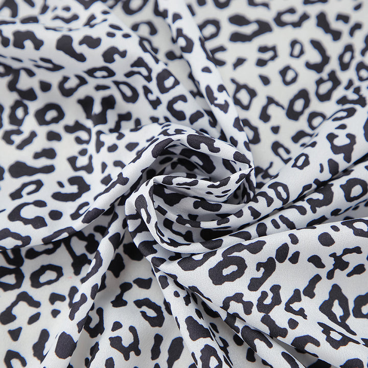 Dame Ensemble med leopardmønster Stilla