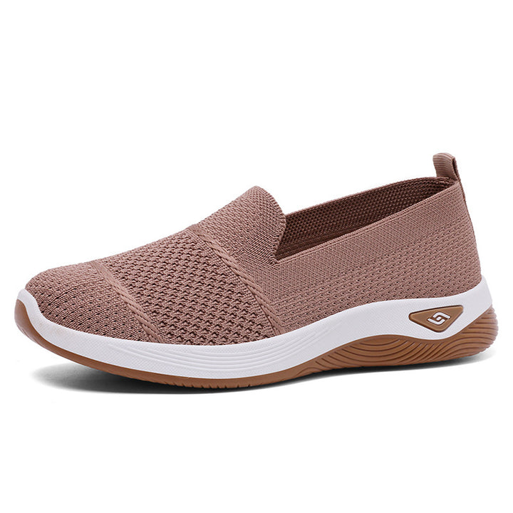 Dame Komfortable Slip-On Sneakers med åndbar strikkeflade og skridsikker sål Stilla