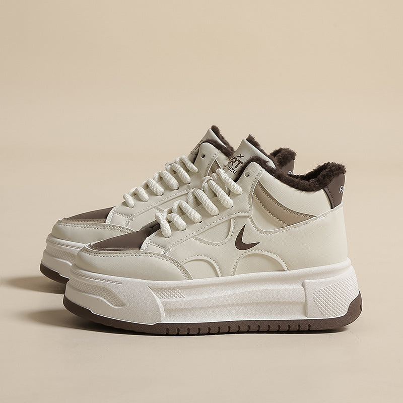 Dame Vinter Sneakers med fuzzy indersål og moderne design Stilla