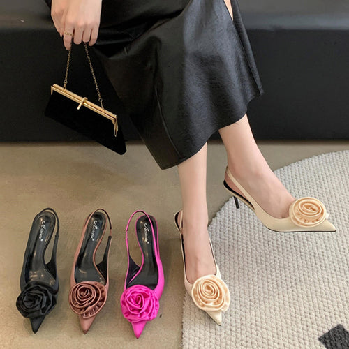 Dame Slingback Pumps med floralt design og elegant hæl Stilla