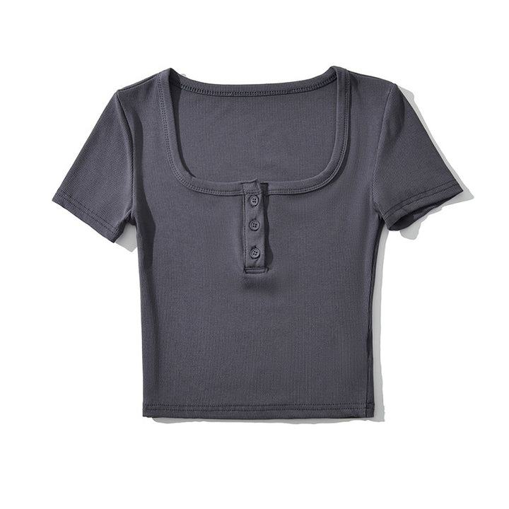 Dame cropped T-shirt med kvadratisk udskæring og knapdetaljer Stilla