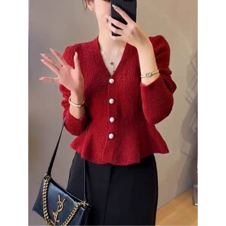 Kvindernes cardigan med dekorative knapper og elegant skræddersyn Stilla