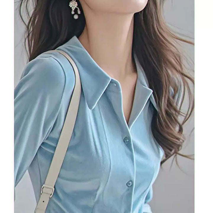 Dame elegant stretchbluse med knaplukning og silkeagtig fornemmelse Stilla