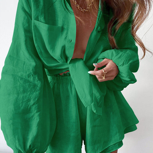Dame luftig-let sweatshirt- og shorts-sæt med elegante flæser Stilla