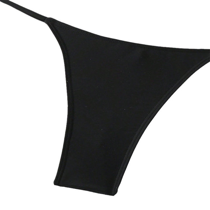 Dame Triangel-Bikini med elegante guld-accenter og raffineret snit Stilla