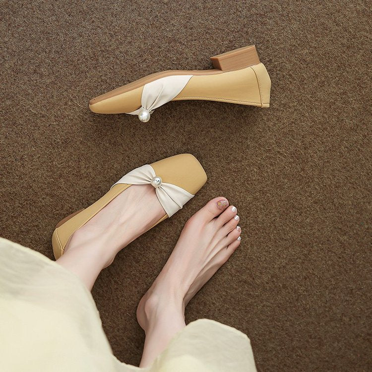 Dame elegante ballerinaer med moderigtigt bånd-detalje og perlepræget accent Stilla