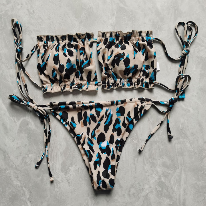 Dame bandeau-bikini med voluminøse ruffle detaljer Skovae