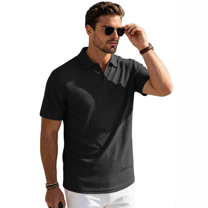 Herrer nan elegant kortærmet polo lavet af struktureret micro-jacquard bomuldsblanding med formstabil krave Skovae