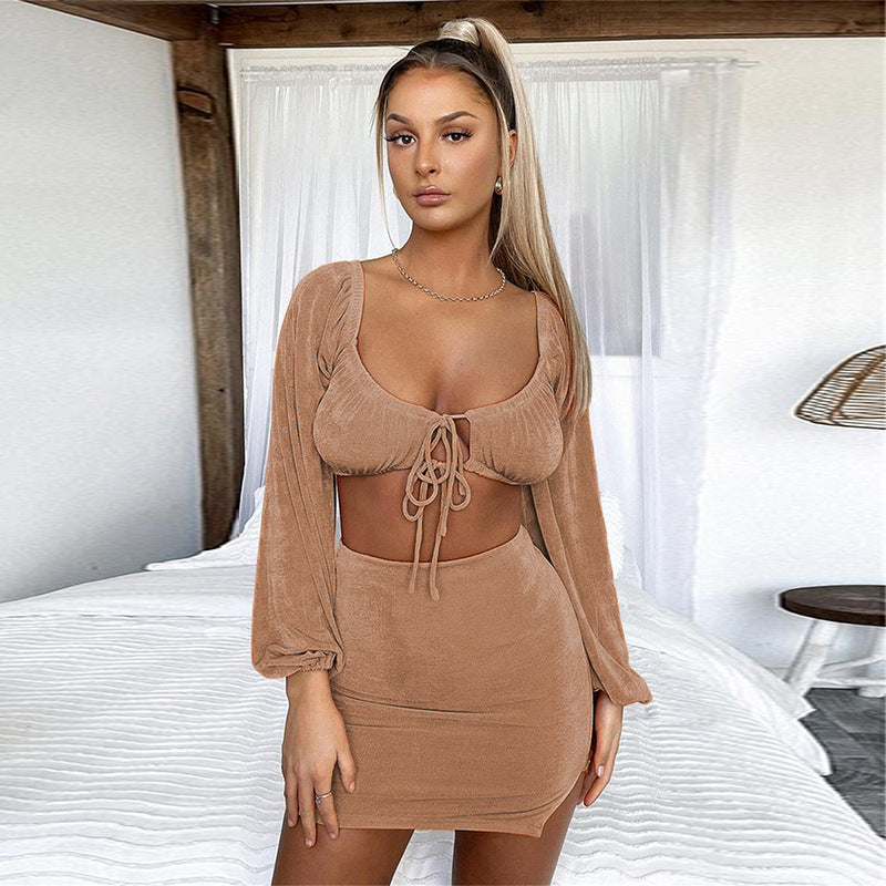 Dame Crop-Top og Mini nederdel Ensemble Stilla