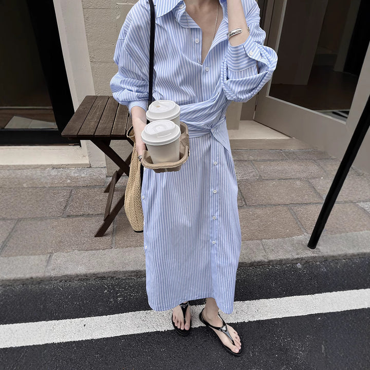Dame Oversized Skjortekjole med fine striber og knapdetaljer Stilla