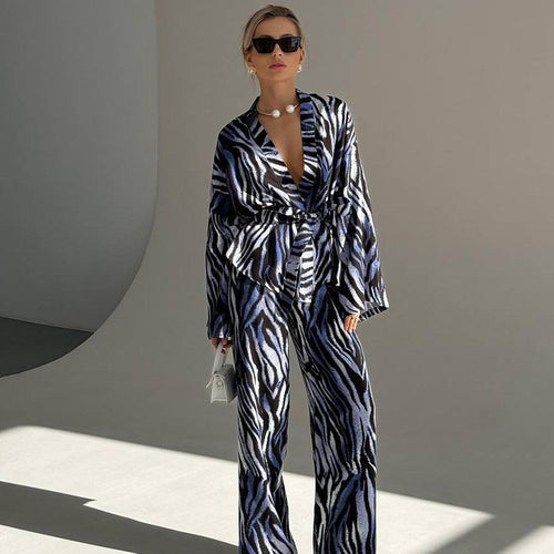 Dame Blazer-sæt med zebra-print og figursyet bælte Stilla