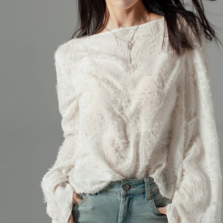 Dame romantisk bluse med fint strukturdesign og afslappet snit Stilla