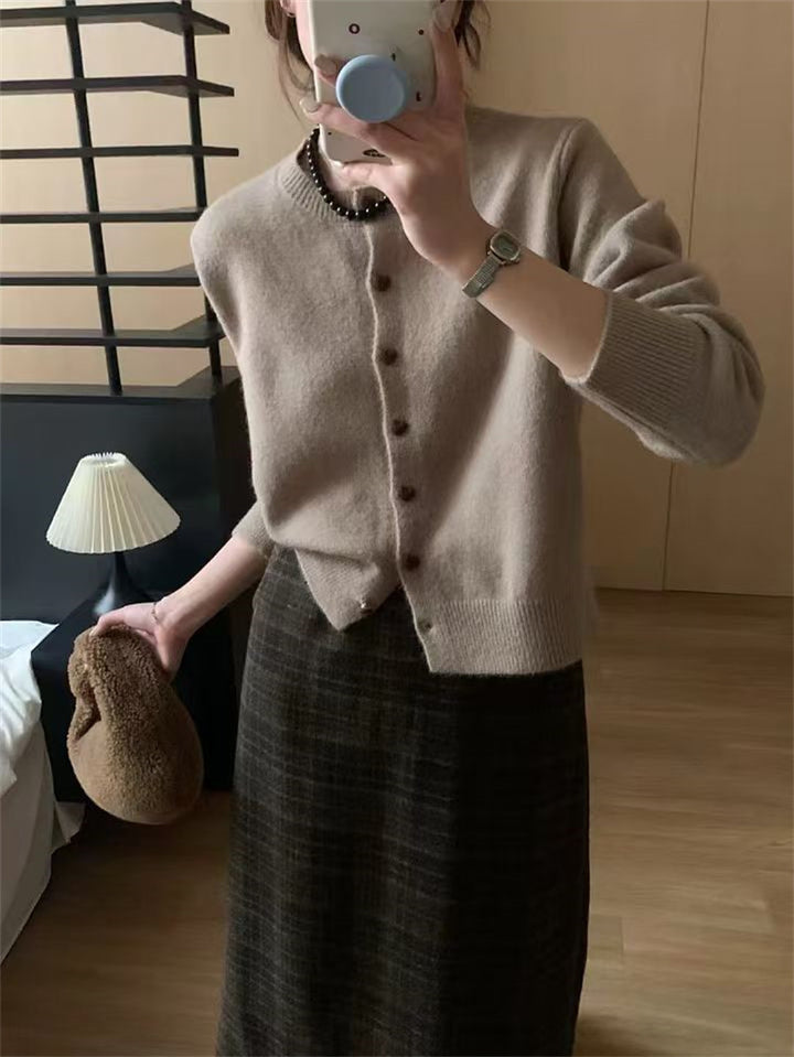 Kvinders bløde strikkede cardigan med knapper og ribbet tekstur Stilla