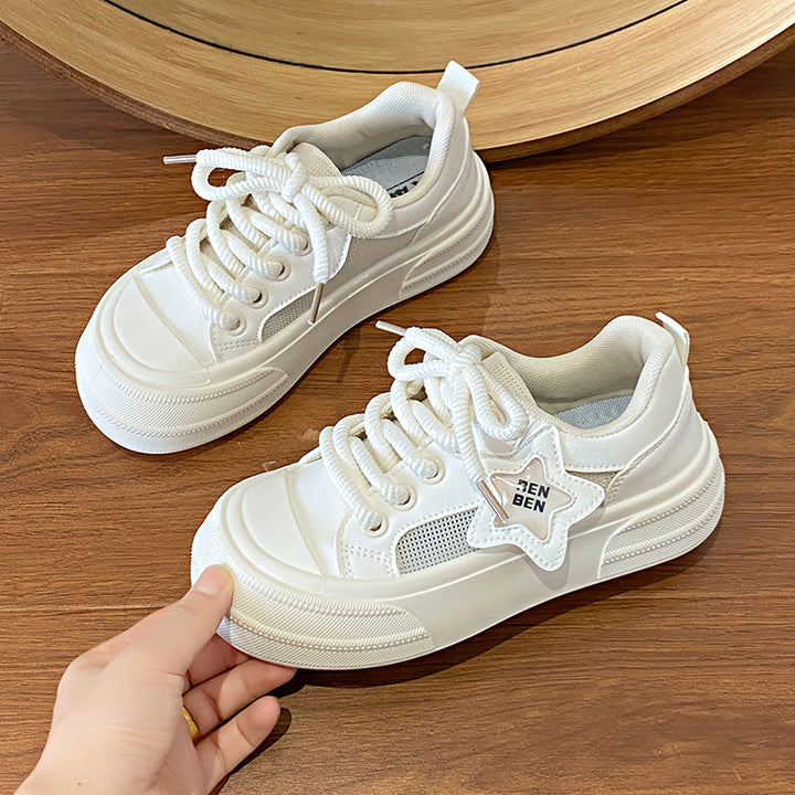 Dame Sneakers med åndbart mesh-overmateriale og trendy plateau sål Stilla