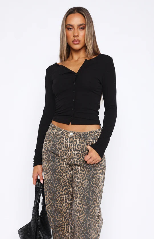Dame Langærmet Crop-Top med elegant V-udskæring og figursyet snit Skovae