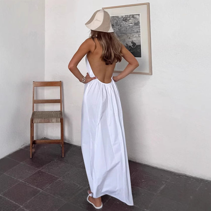 Dame Lang sommerkjole med elegant halterdesign og flydende snit Stilla