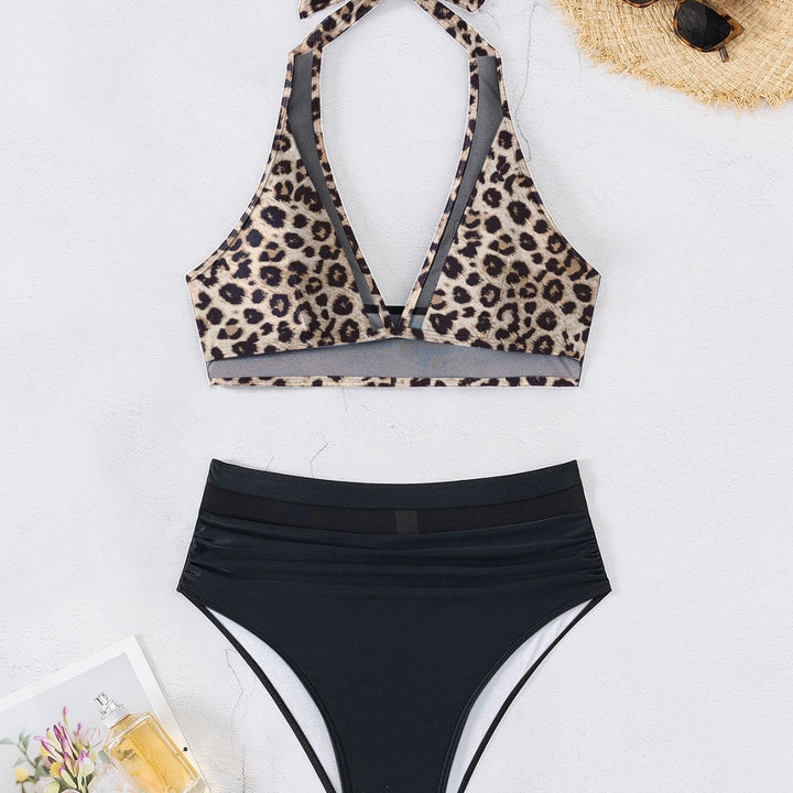 Dame bikini-sæt med elegant V-udskæring og høj talje Stilla