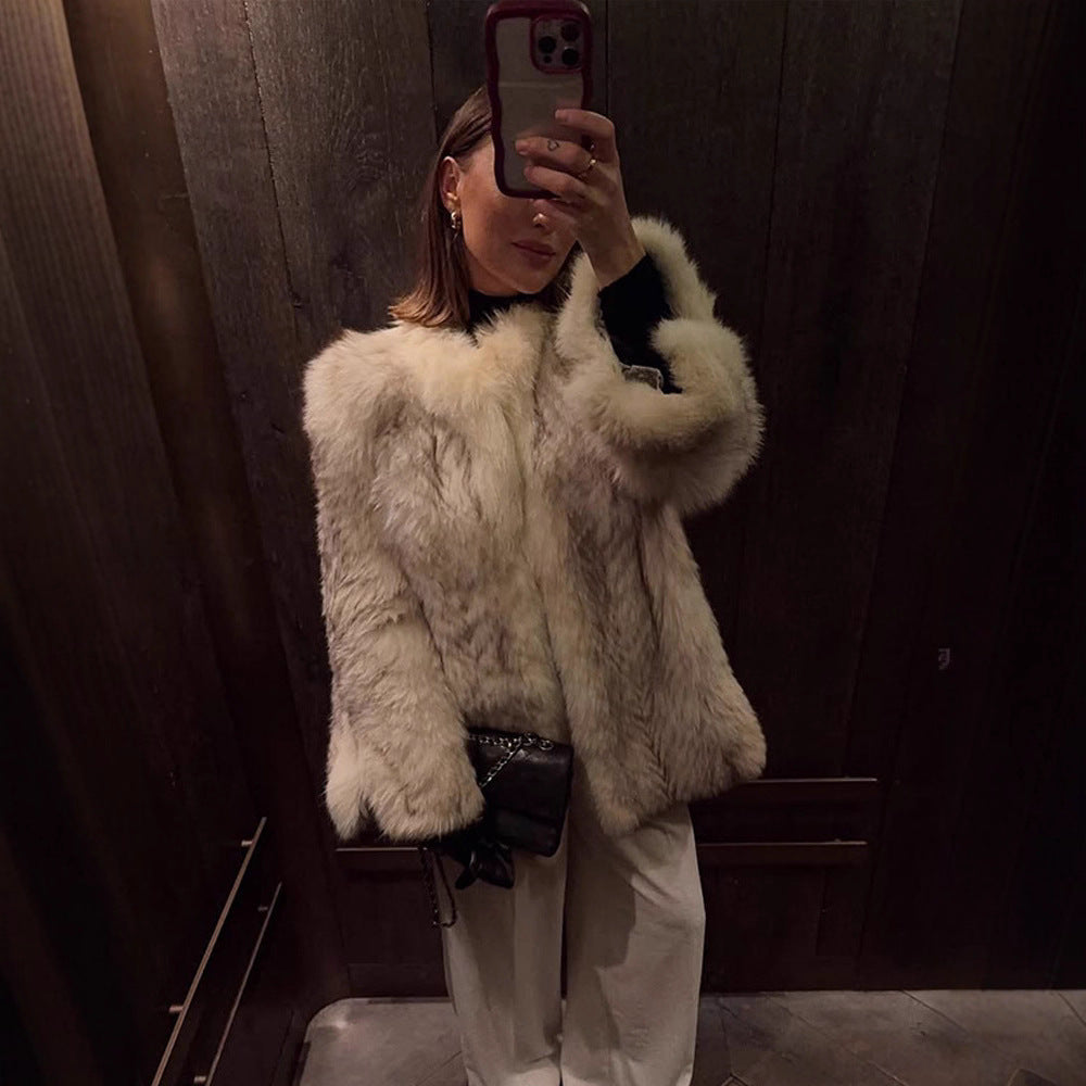 Dame kunstpelsjakke med luksuriøst design og fashionable snit Stilla