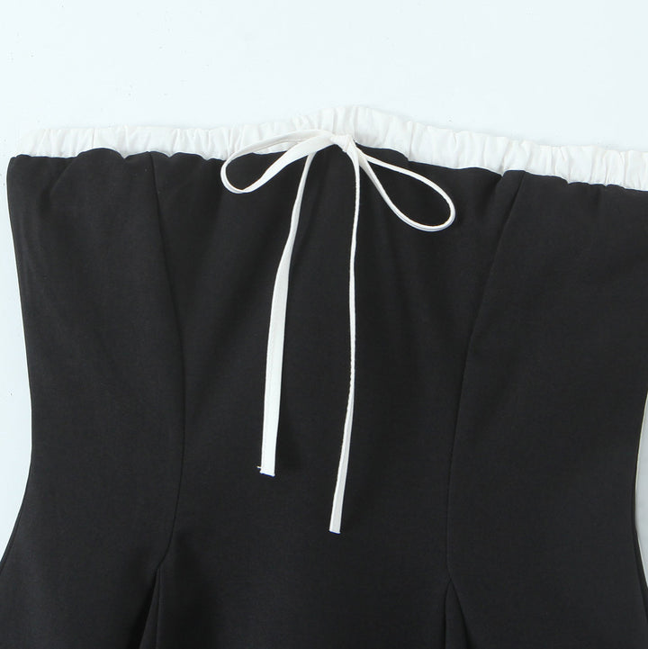 Dame Midi-Overdel med raffineret Off-Shoulder-design og elegant taljeindsnævring Stilla