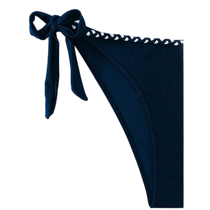 Dame Bandeau bikini sæt med raffinerede flæsedetaljer og justerbare bindebånd Skovae