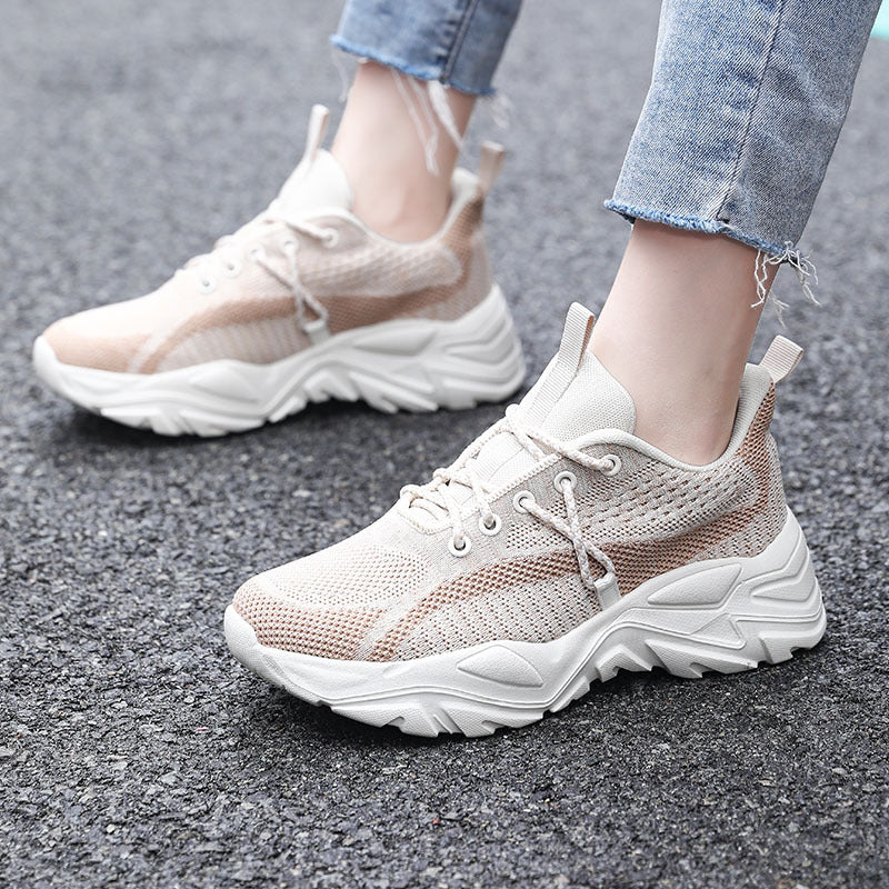 Dame sportliche løbesneakers med åndbart overmateriale og stabil sål Stilla