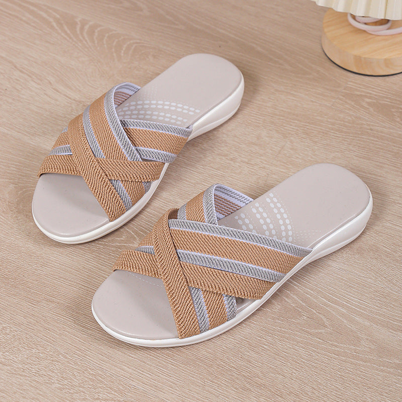 Dame Komfortable Slide-sandaler med moderigtigt remdesign og ergonomisk fodbede Stilla