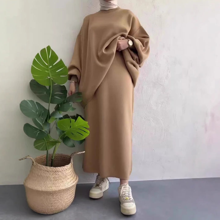 Kvinders afslappede maxi kjole med oversized snit og elegante detaljer Stilla