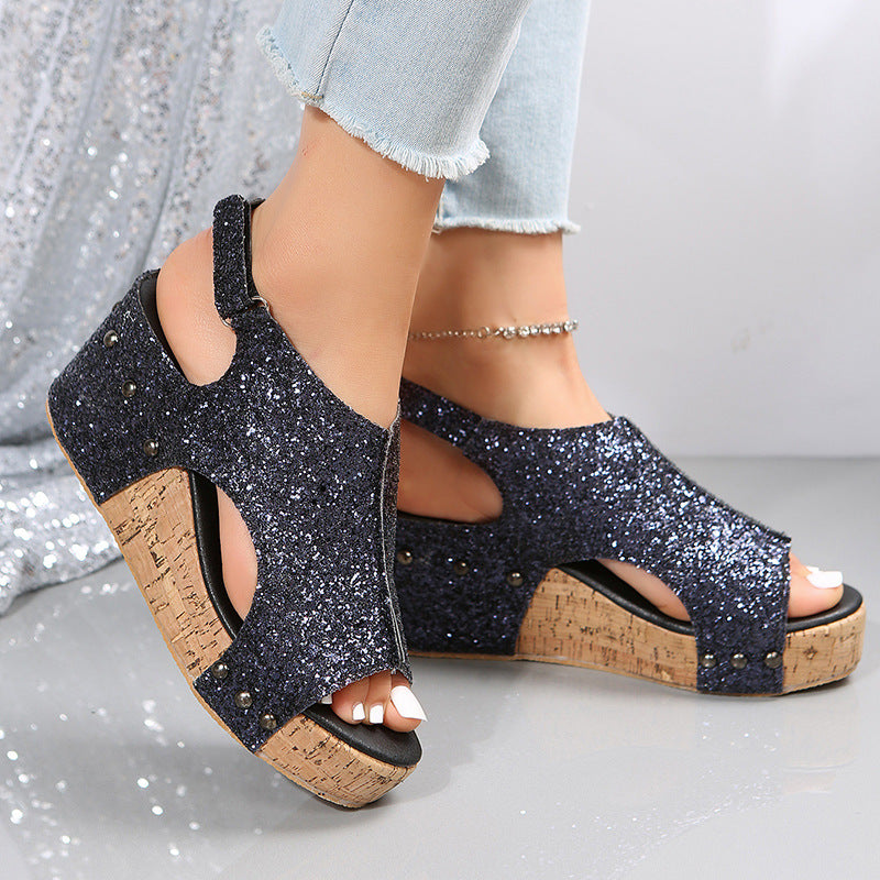 Damer Glamourøse Wedge-sandaler med funklende rhinestone-dekorationer Stilla