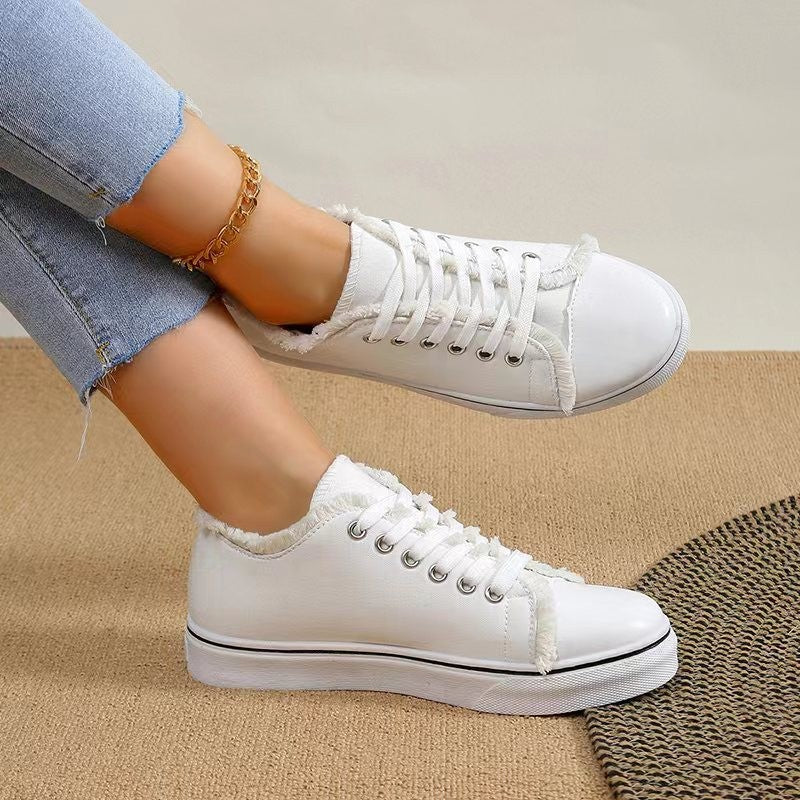 Dame Sneakers med frynset overmateriale og skridsikker sål Stilla