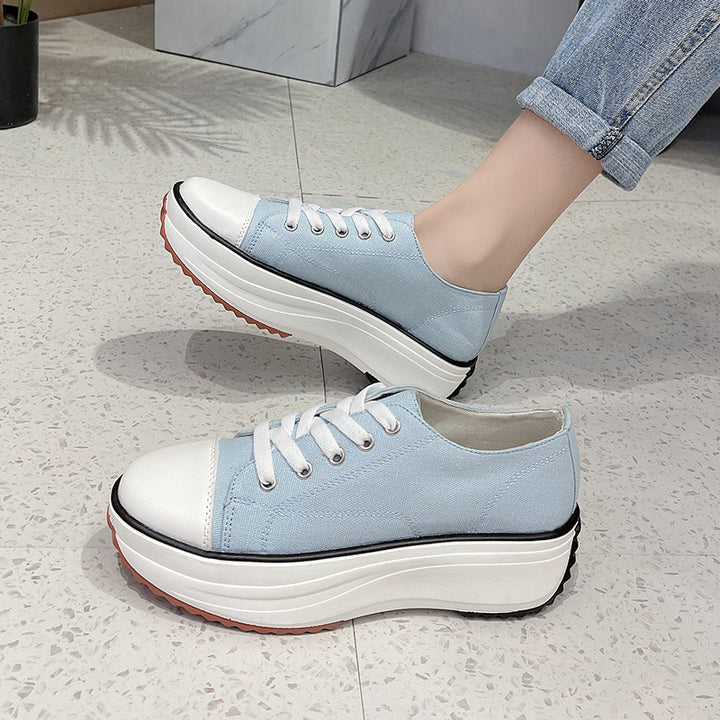 Dame Plateau-sneaker i høj kvalitet af lærred med moderigtigt kontrastdesign Stilla