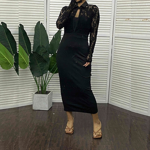 Dame elegant omslagkjole med transparente spidse ærmer og figursyet snit Stiila