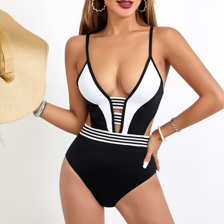 Dame Sporty One-Piece Badeanzug med dyb V-udskæring og sidelange cut-outs Skovae