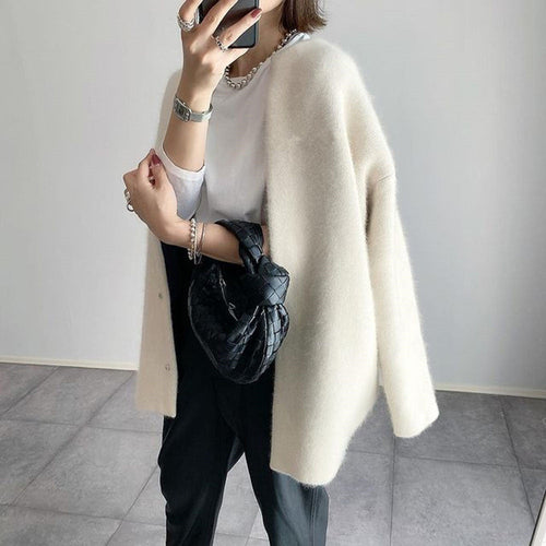 Stilla | Klassisk, Elegant Cardigan Af Blødt Stof Til Kvinder
