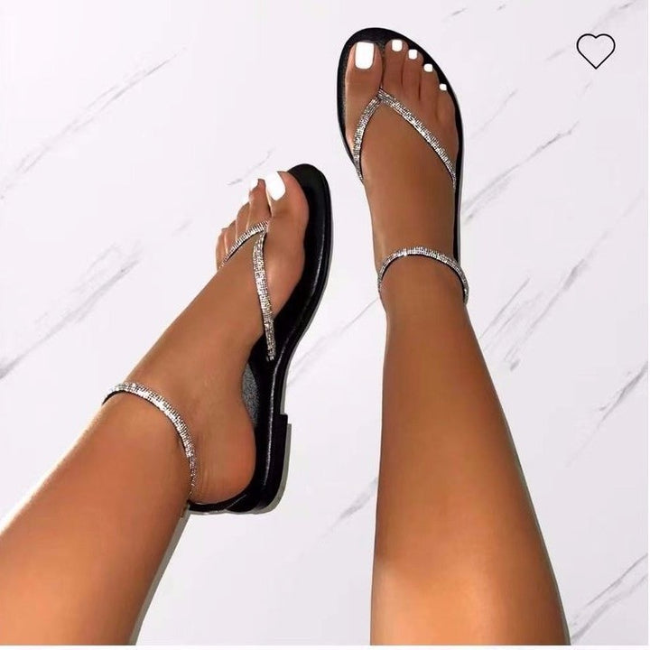 Dame elegante sandaler med funklende strassdetaljer og komfortabelt fodseng Stilla