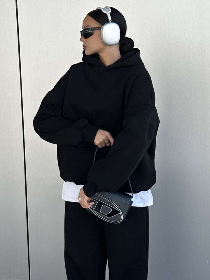 Kvinders komfortable fritidssæt lavet af materiale af høj kvalitet sweatshirt vw