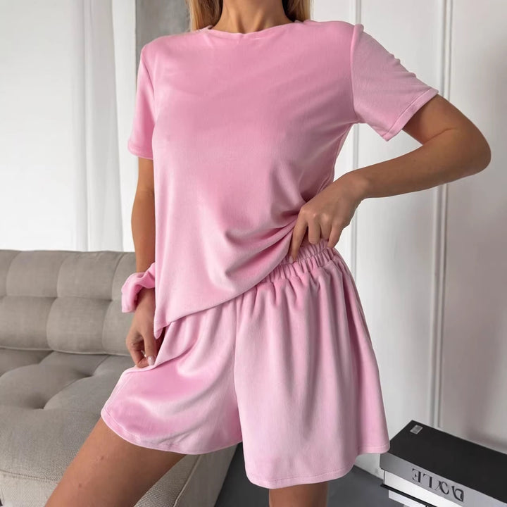Kvindernes loungewear sæt lavet af luksuriøs velour med elastisk talje Skovae