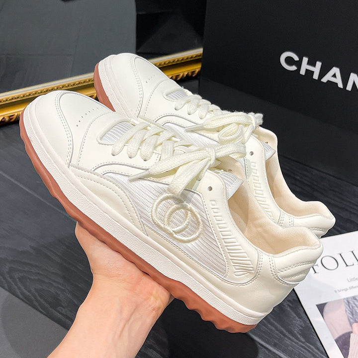 Dame Sneakers lavet af højkvalitets læder med åndbart overflade og innovativ stødabsorberingsteknologi Stilla