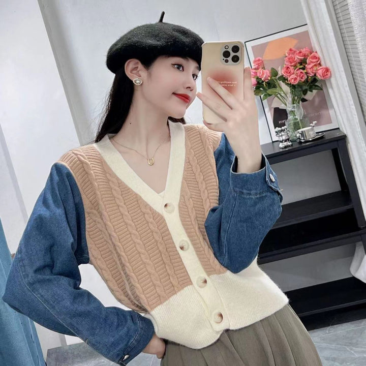 Kvinders stilfulde strikket cardigan med denimærmer Stilla